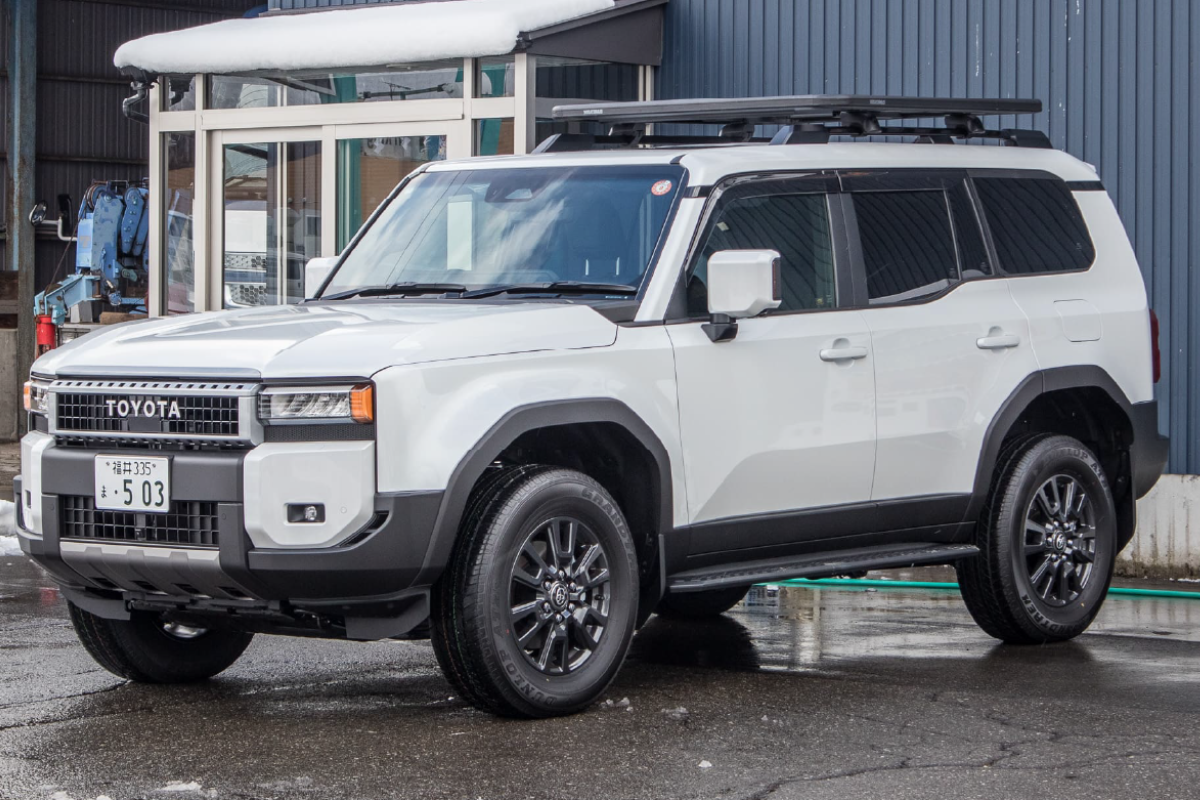 最新情報】ランクル250におすすめのフラットラック｜YAKIMA新