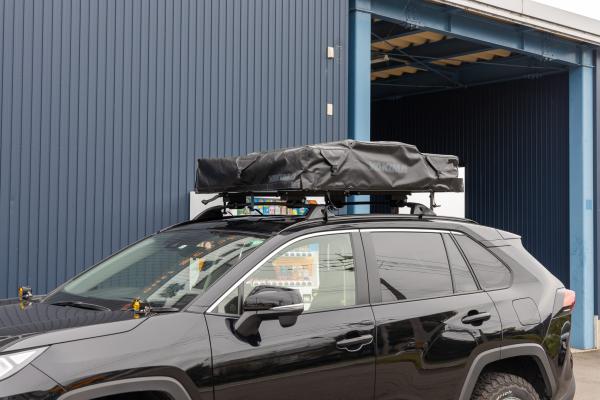 YAKIMA スカイライズルーフトップテントの紹介 | 商品情報