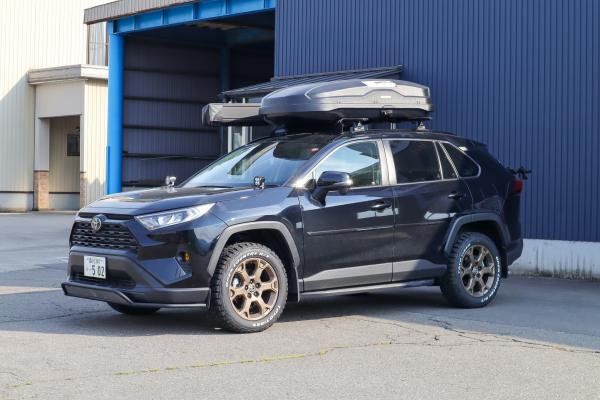 RAV4】オフロード仕様カスタムパーツ紹介|ライト、ルーフ